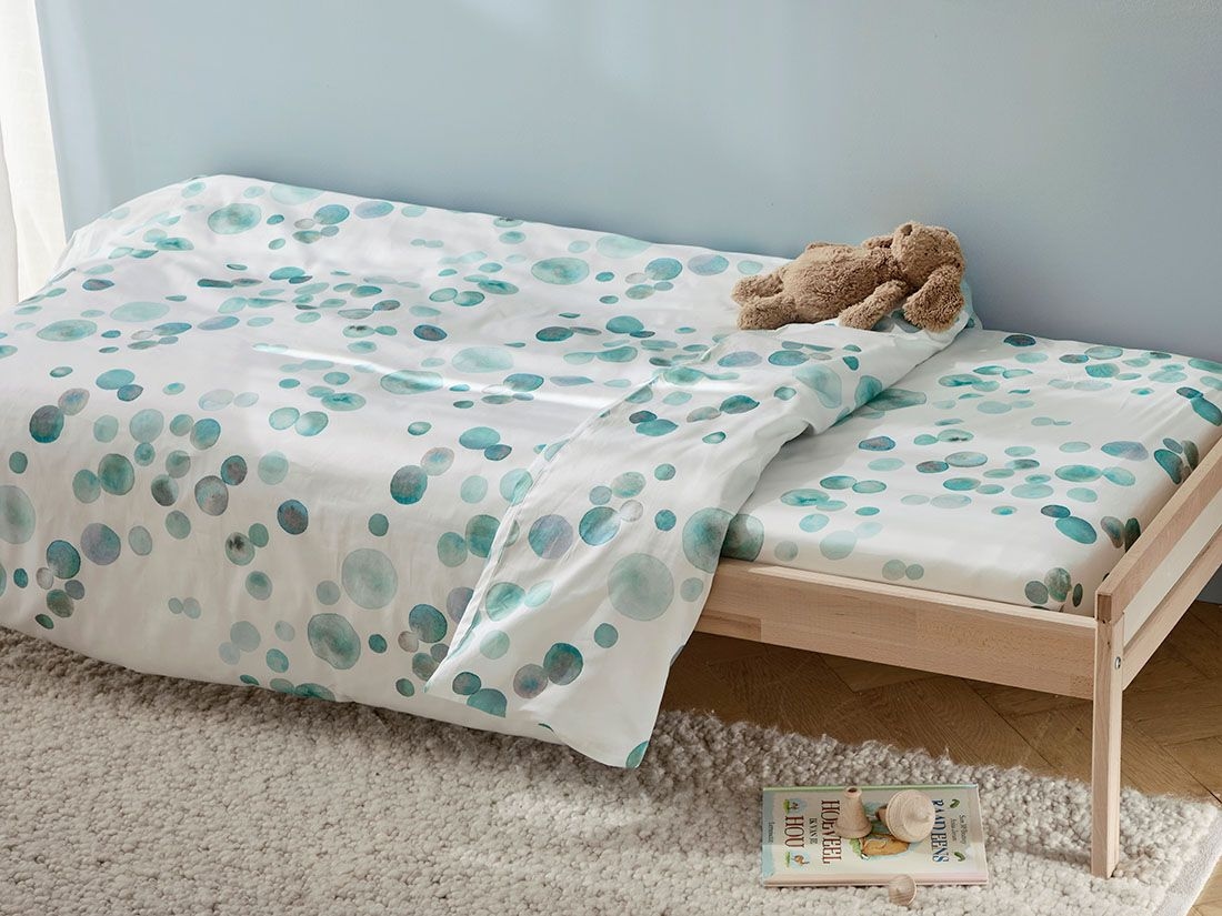 Kinderhoeslaken katoen satijn watercolor dots sea green