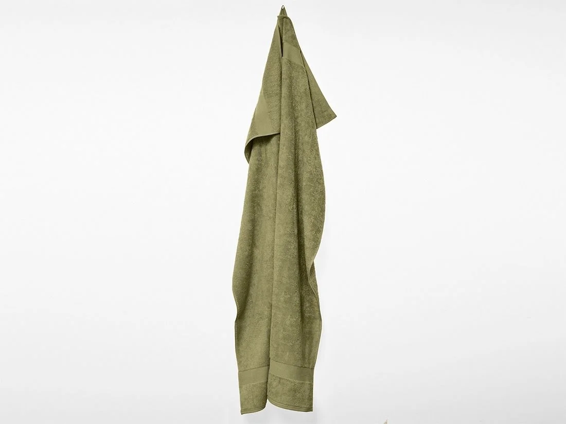 Badlaken terry olive green 100x150 - 1 st