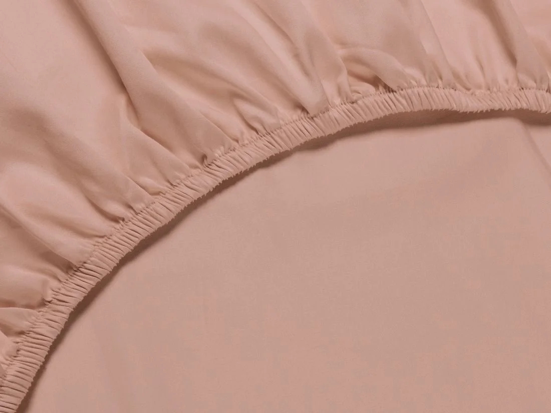 Hoeslaken katoen satijn cosmea pink