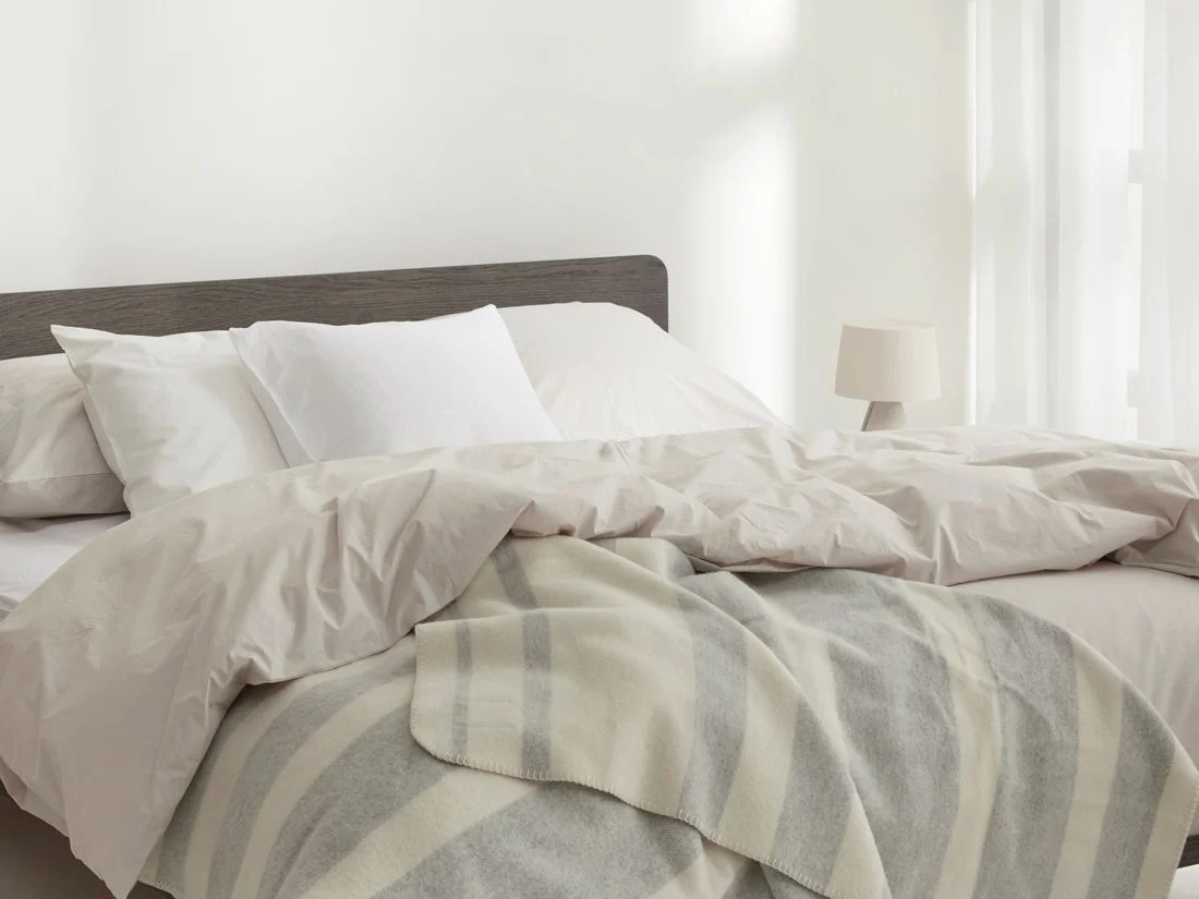 Merinowollen deken stripe natural/grey 150x220