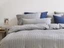 Kussensloop flanel grey/blue stripe