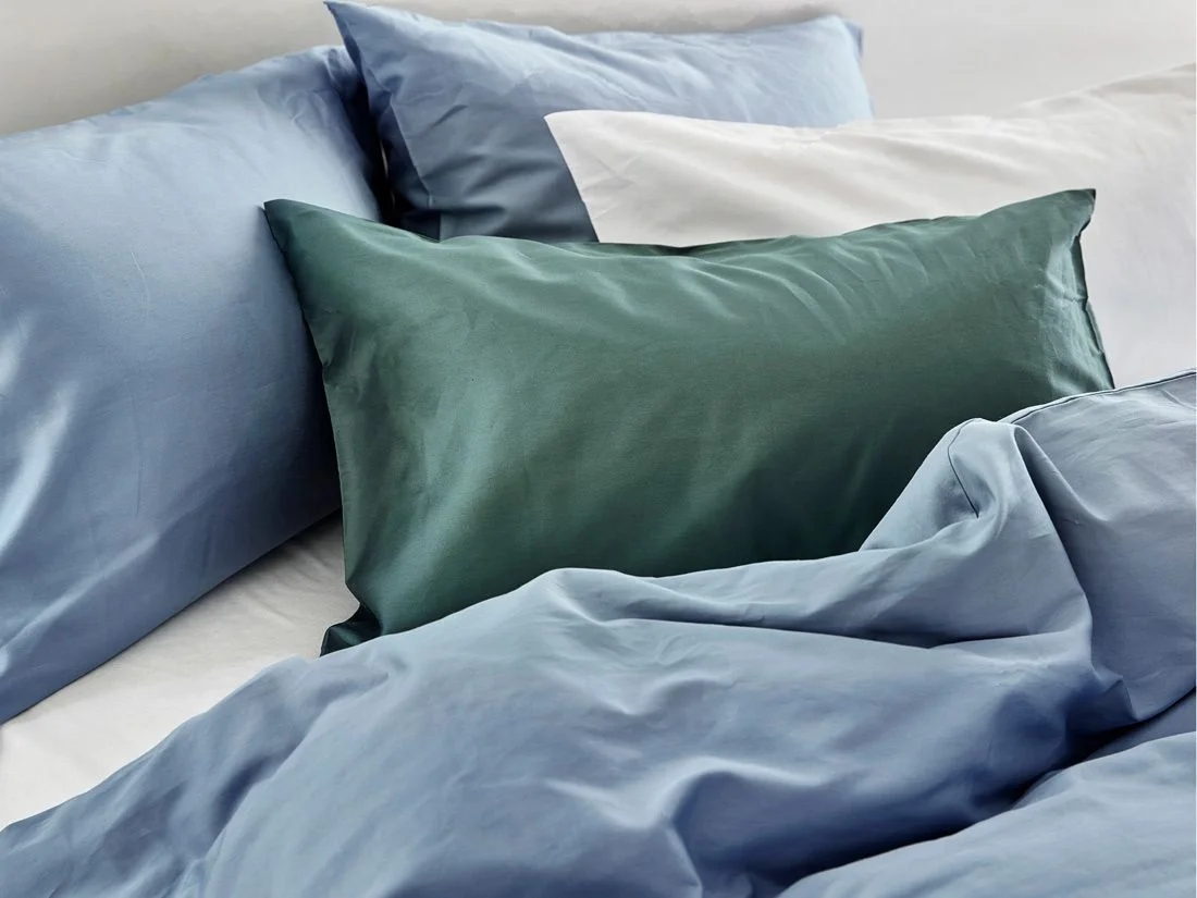 Kussensloop katoen satijn faded blue