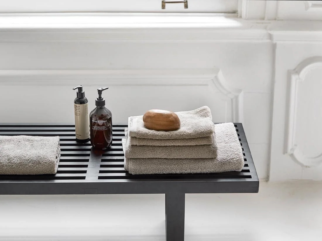 Handdoeken terry warm taupe 50x100