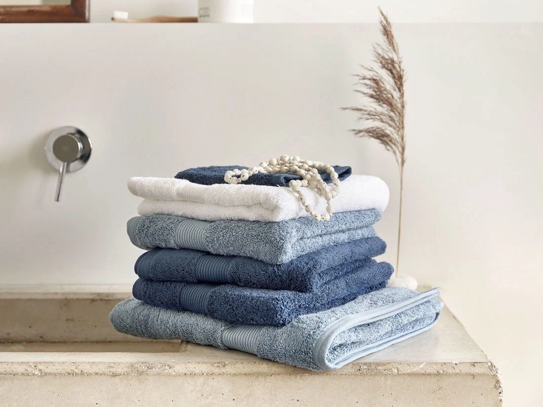 Handdoeken terry faded blue 50x100