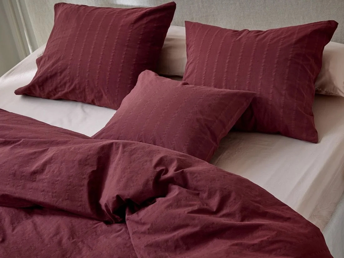 Kussensloop seersucker katoen bordeaux