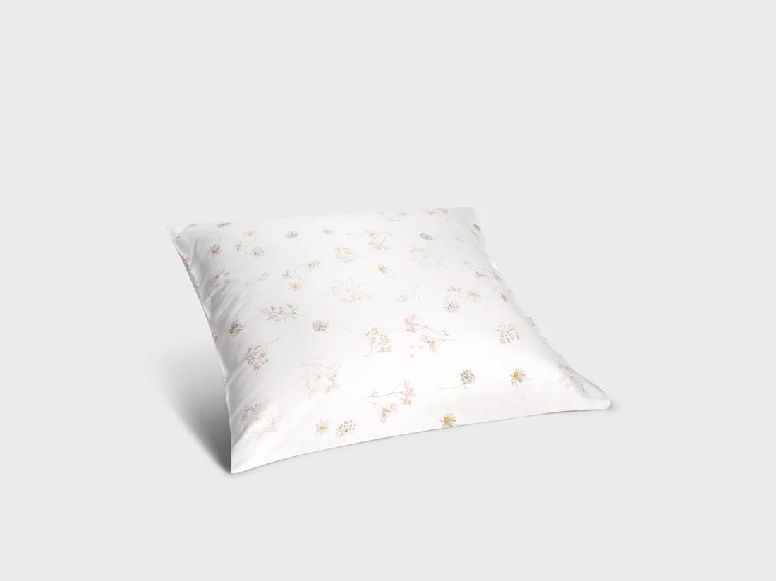 Kussensloop katoensatijn meadow 65x65