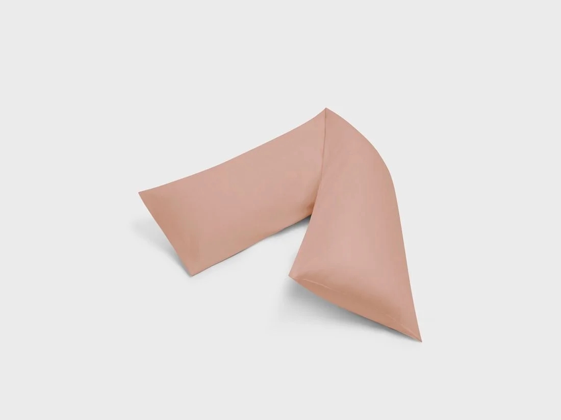 Kussensloop zijslaper katoensatijn cosmea pink 37x160