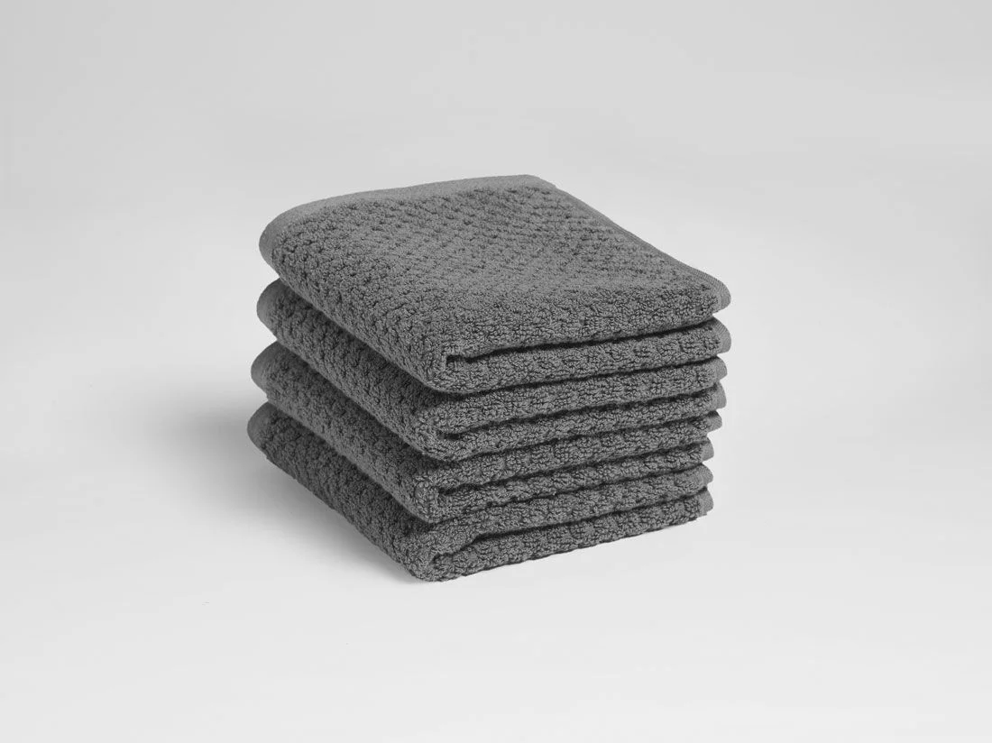 Gastendoekjes dots dark grey 30x50 - 4 st