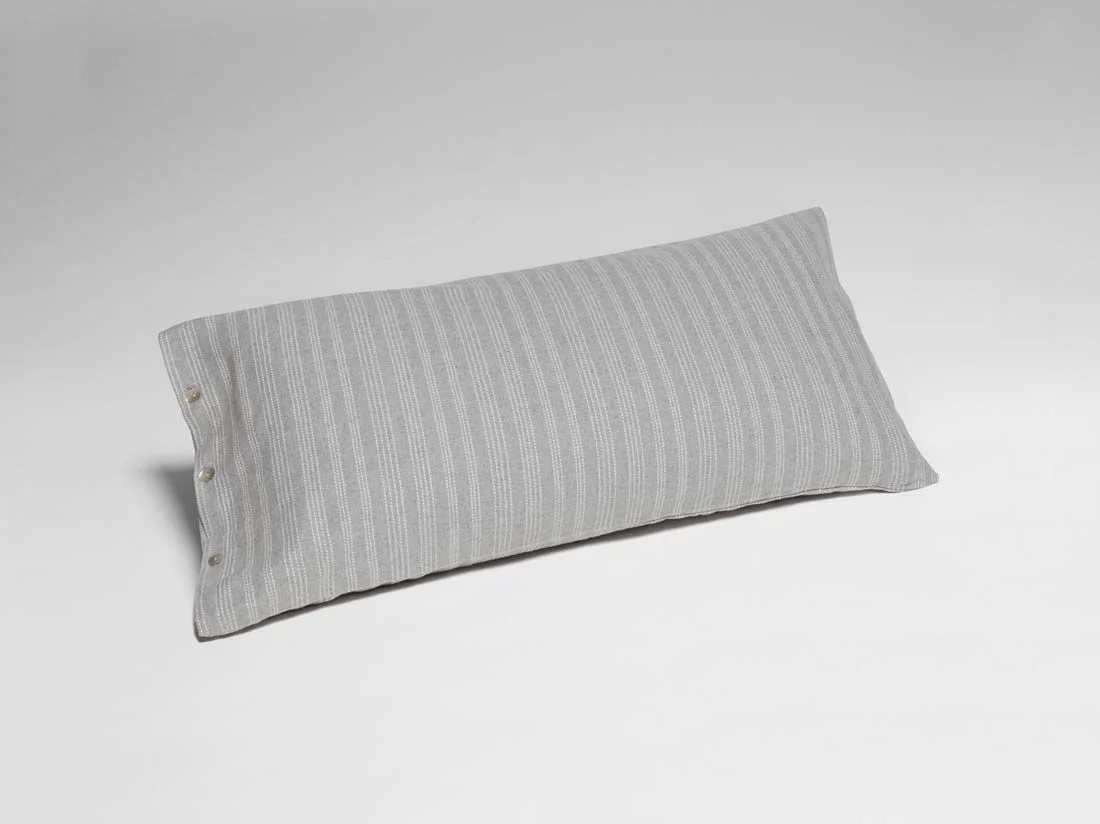 Kussensloop flanel grey/white stripe